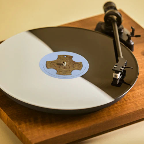 Man's Best Friend | Vinile Alternative Cover Esclusivo - Image 2